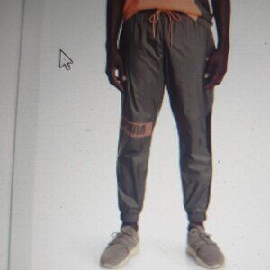 PUMA Train Woven Track Pants XX-Large Slim fit, GREY Mens Wind Protection